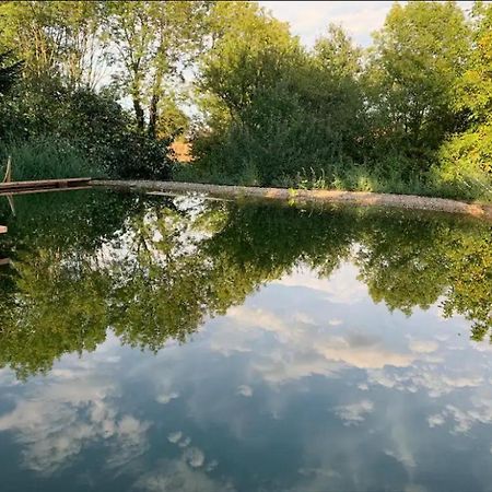 Ecolieu Le Chant Du Temps Bed and Breakfast Saint-Usuge Esterno foto