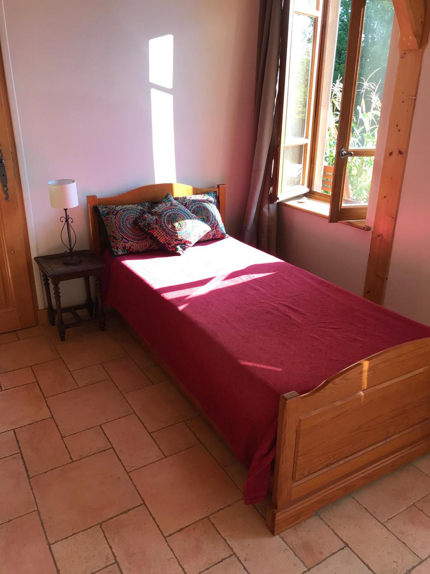 Ecolieu Le Chant Du Temps Bed and Breakfast Saint-Usuge Esterno foto